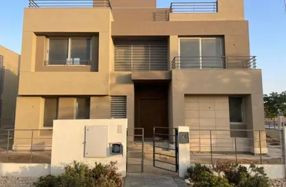 Villa - 4 Bedrooms - 6 Bathrooms for sale in Palm Hills New Cairo - 5th Settlement Compounds - The 5th Settlement - New Cairo City - Cairo