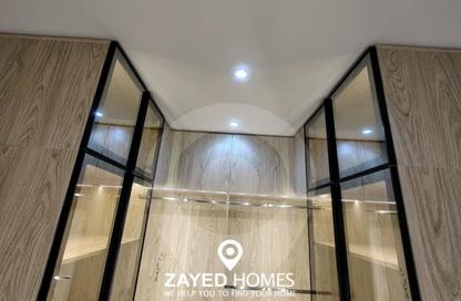 شقة - 3 غرف نوم - 3 حمامات للايجار في ذا كورت ياردز - كمبوندات الشيخ زايد - الشيخ زايد - الجيزة