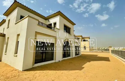 Villa - 5 Bedrooms - 5 Bathrooms for sale in Celesta Hills - Uptown Cairo - Mokattam - Cairo