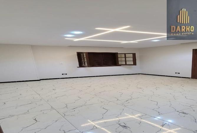 8478572 - Property Image 3