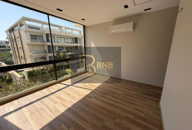 83677917 - Property Image 3