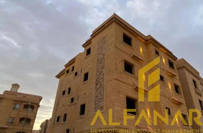 Apartment - 3 - 2 for sale in Mohamed Naguib Axis - Abou El Houl - New Cairo City - Cairo