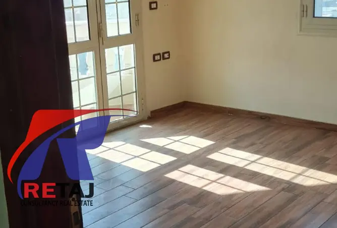 101493454 - Property Image 2