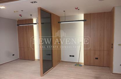 Office Space - Studio - 1 for rent in District 5 - 5th Settlement Compounds - The 5th Settlement - New Cairo City - Cairo