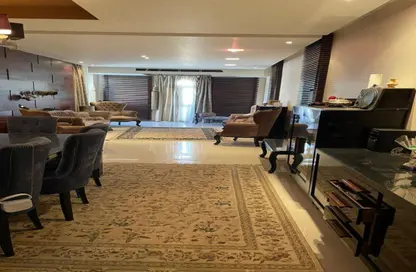 شقة - 3 غرف نوم - 2 حمامات للبيع في محور احمد شوقي - البنفسج 1 - البنفسج - مدينة القاهرة الجديدة - القاهرة