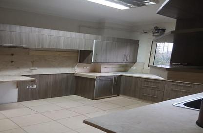 Apartment - 4 Bedrooms - 3 Bathrooms for sale in Sarayat Al Maadi - Hay El Maadi - Cairo