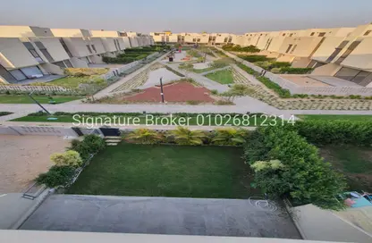 Townhouse - 4 Bedrooms - 4 Bathrooms for rent in Al Burouj Compound - El Shorouk Compounds - Shorouk City - Cairo