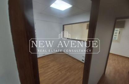 Office Space - 3 Bedrooms - 2 Bathrooms for rent in Gameat Al Dewal Al Arabeya St. - Mohandessin - Giza