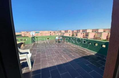 (بنتهاوس  (روف - 4 غرف نوم - 3 حمامات للبيع في بلومار وادي دجلة - سيدي عبد الرحمن - الساحل الشمالي