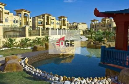 Villa - 5 Bedrooms - 5 Bathrooms for sale in Fountain Park - 5th Settlement Compounds - The 5th Settlement - New Cairo City - Cairo