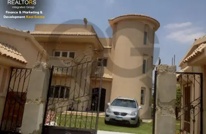 Villa - 5 Bedrooms - 3 Bathrooms for sale in Cairo Alexandria Desert Road - 6 October City - Giza