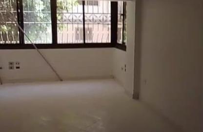 Apartment - 3 Bedrooms - 1 Bathroom for rent in Al Agouza - Giza