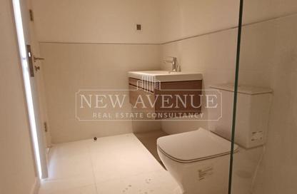 Apartment - 2 - 2 for sale in Uptown Cairo - Mokattam - Cairo