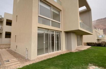 Villa - 4 Bedrooms - 4 Bathrooms for sale in IL Monte Galala - Al Ain Al Sokhna - Suez