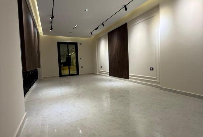 8639435 - الصورة الرئيسية للعقار