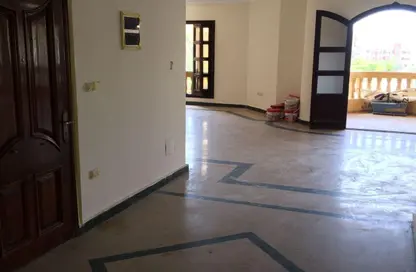 شقة - 4 غرف نوم - 3 حمامات للايجار في شارع بيرم التونسي - النرجس 1 - النرجس - مدينة القاهرة الجديدة - القاهرة