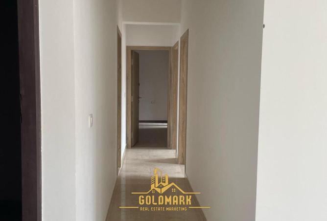 104602670 - Property Image 3