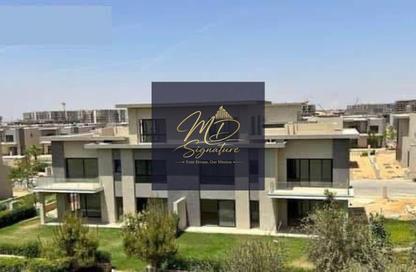 Villa - 4 Bedrooms - 4 Bathrooms for sale in Swan Lake Residence - 5th Settlement Compounds - The 5th Settlement - New Cairo City - Cairo