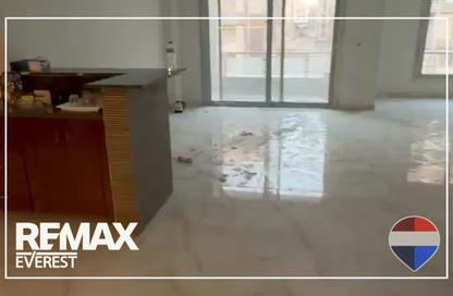 Apartment - 3 Bedrooms - 3 Bathrooms for rent in Cairo University Compound - Sheikh Zayed Compounds - Sheikh Zayed City - Giza