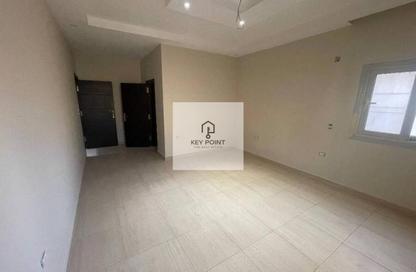 Apartment - 3 Bedrooms - 2 Bathrooms for sale in El Banafseg Apartment Buildings - El Banafseg - New Cairo City - Cairo