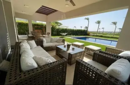 Villa - 4 Bedrooms - 4 Bathrooms for sale in Palm Hills October - Cairo Alexandria Desert Road - 6 October City - Giza