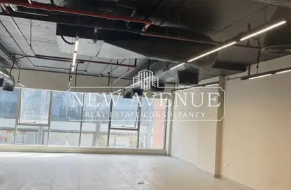 Office Space - Studio - 1 Bathroom for rent in Three Sixty - 5th Settlement Compounds - The 5th Settlement - New Cairo City - Cairo