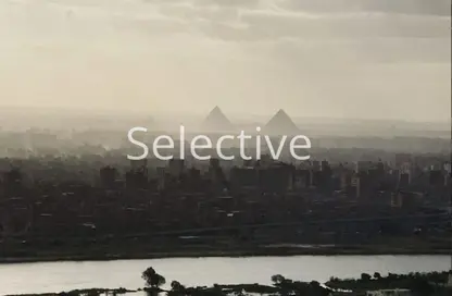 Apartment - 3 Bedrooms - 2 Bathrooms for sale in Cornish El Nile St. - Maadi - Hay El Maadi - Cairo