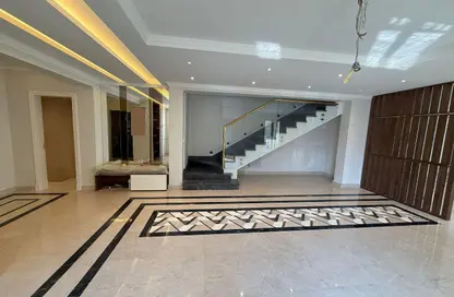 أي فيلا - 3 غرف نوم - 3 حمامات للايجار في ماونتن فيو هايد بارك - كمبوندات التجمع الخامس - التجمع الخامس - مدينة القاهرة الجديدة - القاهرة