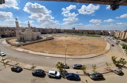 Apartment - 4 Bedrooms - 3 Bathrooms for sale in 4th Neighborhood - 5th Area - Shorouk City - Cairo