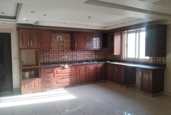 70631084 - صورة العقار 3