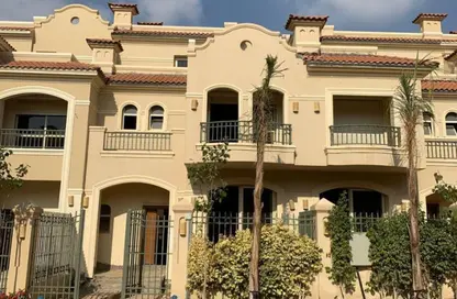 تاون هاوس - 4 غرف نوم - 3 حمامات للبيع في باتيو كازا - الباتيو - كمبوندات الشروق - مدينة الشروق - القاهرة