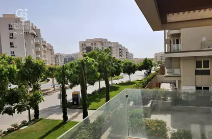Apartment - 3 Bedrooms - 3 Bathrooms for sale in Mountain View iCity - 5th Settlement Compounds - The 5th Settlement - New Cairo City - Cairo