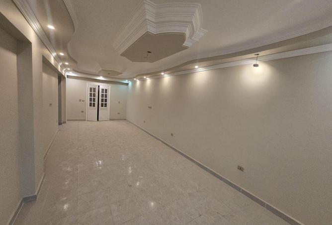 56493195 - Property Image 3