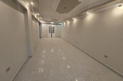 Apartment - 3 Bedrooms - 2 Bathrooms for sale in Zahraa El Maadi - Hay El Maadi - Cairo