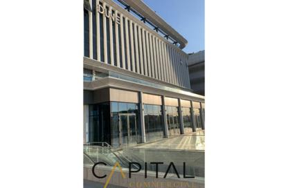 Shop - Studio - 3 Bathrooms for rent in North Plus Mall - North Teseen St. - The 5th Settlement - New Cairo City - Cairo