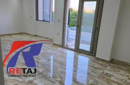 شقة - 3 غرف نوم - 2 حمامات للايجار في جاليريا  مون فالى - المستثمرين الجنوبية - مدينة القاهرة الجديدة - القاهرة