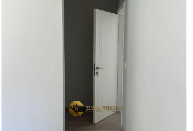 77323205 - صورة العقار 2