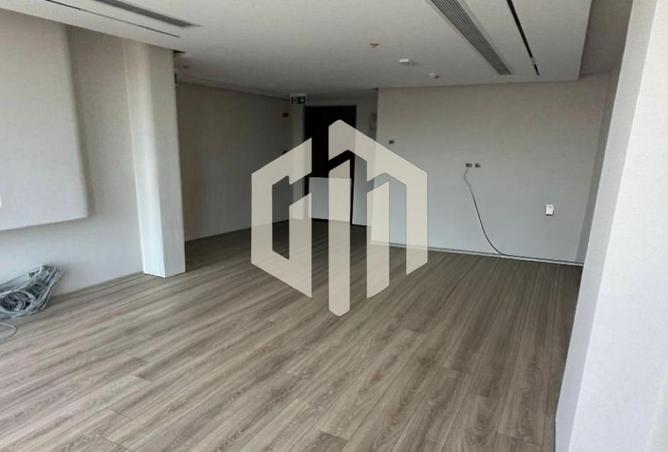 8613313 - Property Image 2