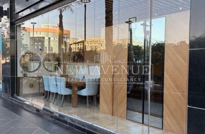 Retail - Studio - 2 Bathrooms for sale in Downtown - 5th Settlement Compounds - The 5th Settlement - New Cairo City - Cairo