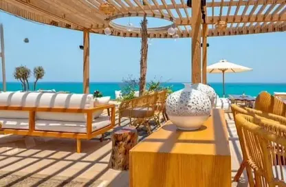 Chalet - 2 Bedrooms - 2 Bathrooms for sale in Mar Bay - Ras Al Hekma - North Coast