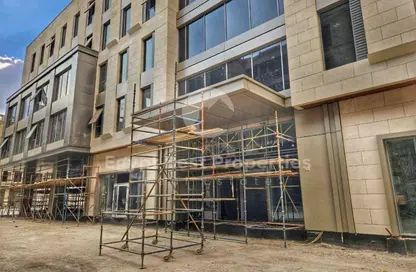 Office Space - 5 Bedrooms - 5 Bathrooms for sale in Swan Lake Residence - 5th Settlement Compounds - The 5th Settlement - New Cairo City - Cairo Office Space - 5 Bedrooms - 5 Bathrooms for sale in Swan Lake Residence - 5th Settlement Compounds - The 5th Settlement - New Cairo City - Cairo