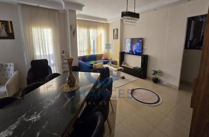 Apartment - 2 Bedrooms - 1 Bathroom for sale in Al Arqam Ibn Abi Al Arqam St. - El Mearag City - Zahraa El Maadi - Hay El Maadi - Cairo
