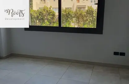 عيادة - غرفة نوم - 1 حمام للايجار في هالتاون - مدينة 6 أكتوبر - الجيزة