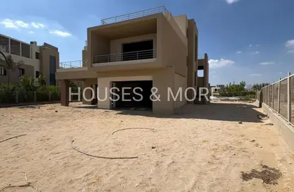 Villa - 5 Bedrooms - 6 Bathrooms for sale in The Crown - Cairo Alexandria Desert Road - 6 October City - Giza