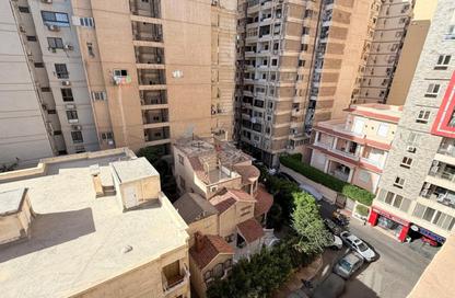 شقة - 4 - 1 للبيع في شارع الدوحه - زيزينيا - حي شرق - الاسكندرية