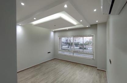 Villa - 4 - 3 for rent in Cluster 4 - Hyde Park - New Cairo City - Cairo
