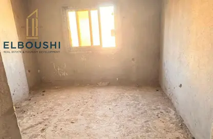 Apartment - 4 Bedrooms - 3 Bathrooms for sale in North Lotus - El Lotus - New Cairo City - Cairo