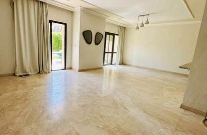Apartment - 3 - 4 for rent in The Courtyards - Sheikh Zayed Compounds - Sheikh Zayed City - Giza