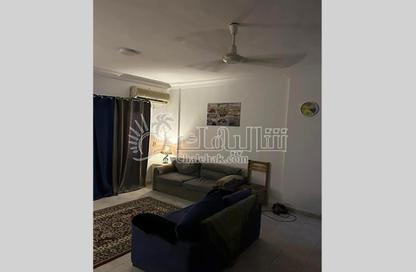 Chalet - 2 Bedrooms - 2 Bathrooms for sale in Al Hejaz - Al Ain Al Sokhna - Suez