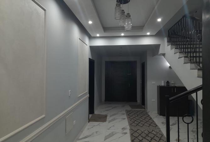 77327389 - Property Image 3